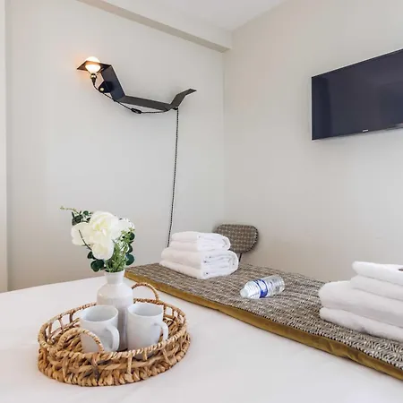 Cosy Near Champs-elysees Mobility Lease Apartment