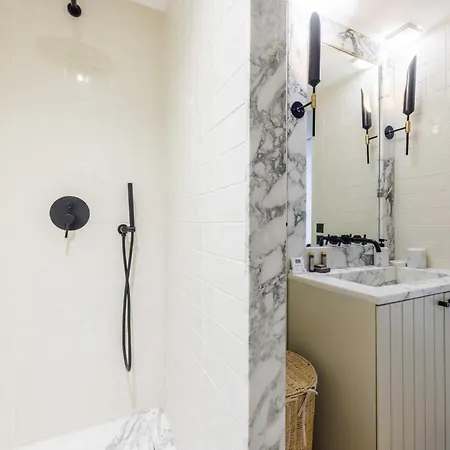 Cosy Near Champs-elysees Mobility Lease
