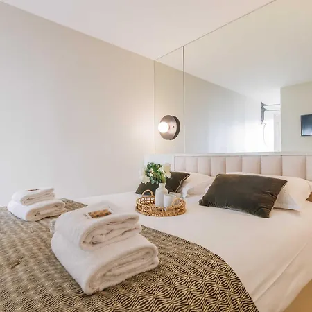 Cosy Near Champs-elysees Mobility Lease Apartment